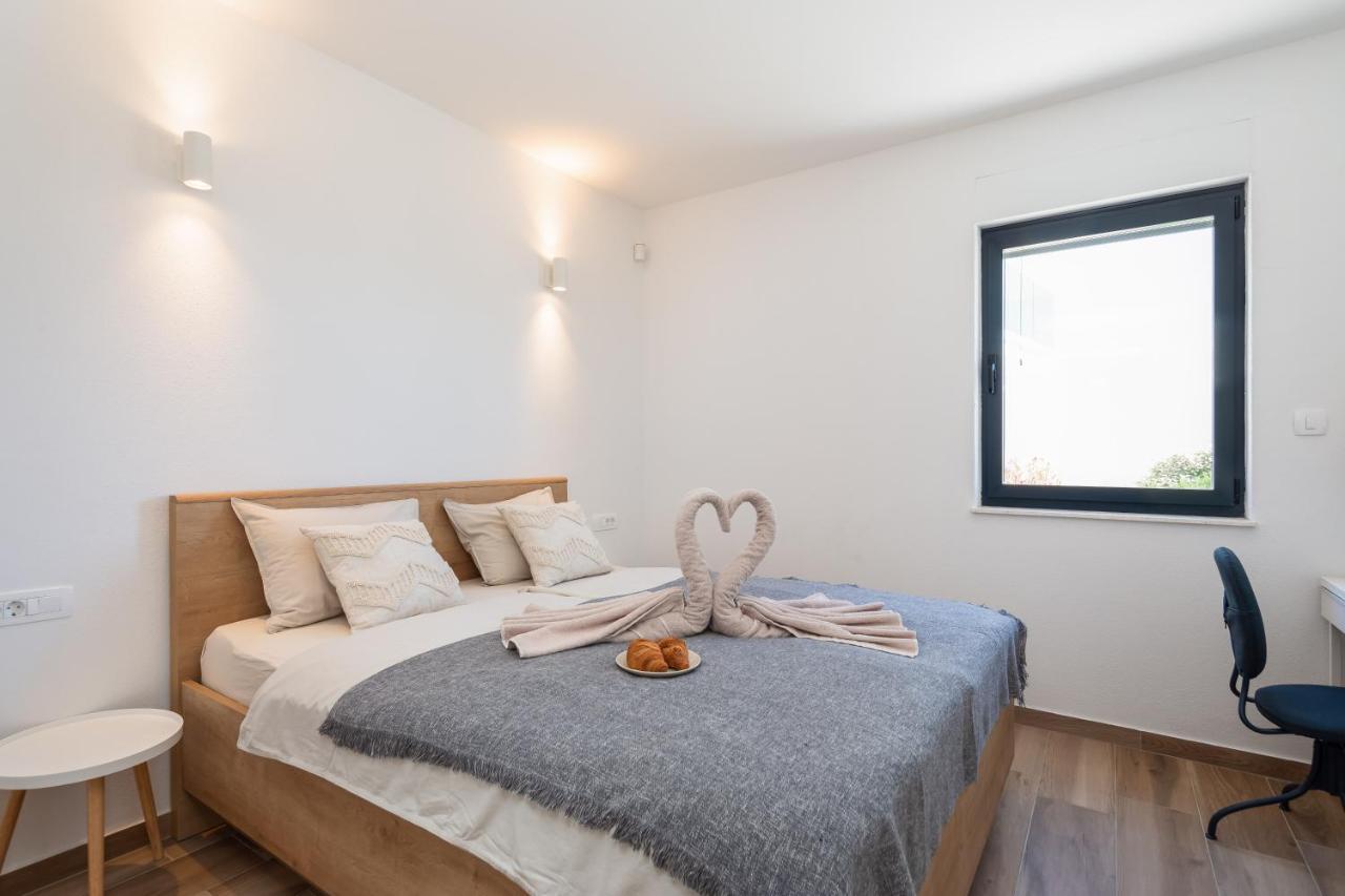 Sun Resort Apartments Zečevo Buitenkant foto